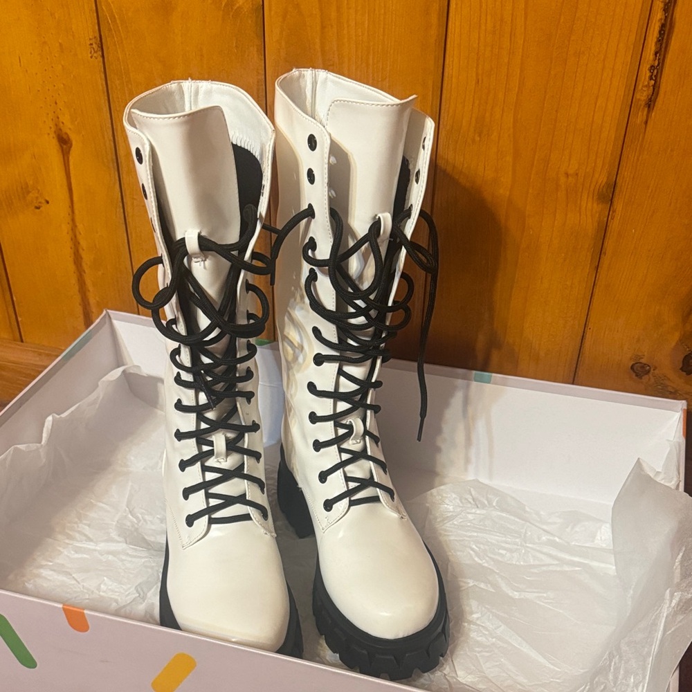 Dolls kill White and Black Lace-Up Women's Boots